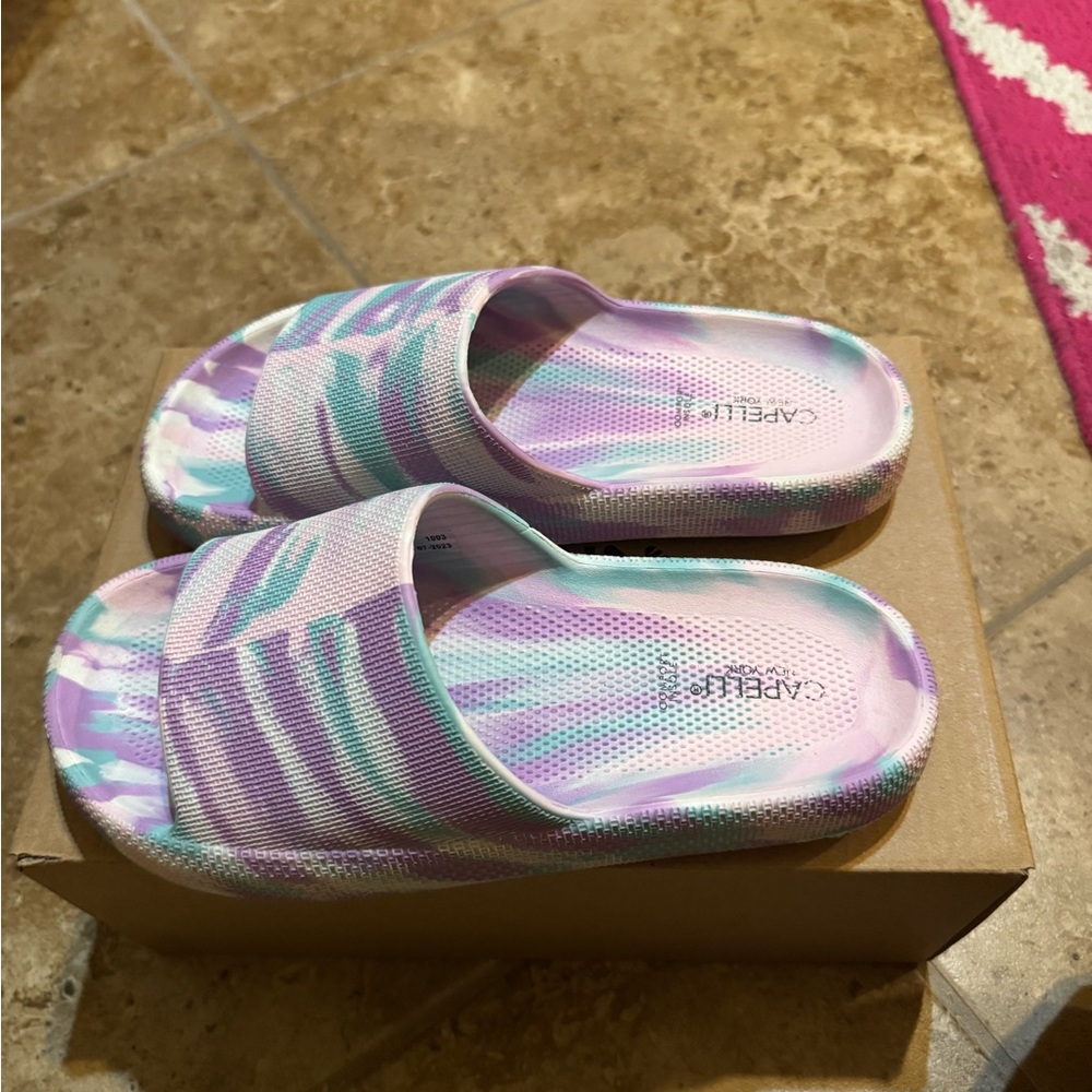 Capelli New York Pastel Slide Sandals
